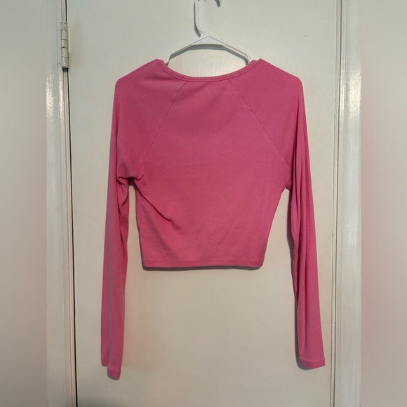 pacsun basics pink long sleeve cropped shirt size medium - Picture 3 of 3